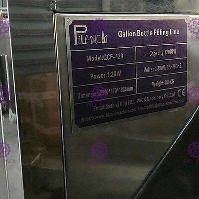 自動車の持ち上がる供給のSU 304 120 BPHのガロンの満ちるライン サプライヤー