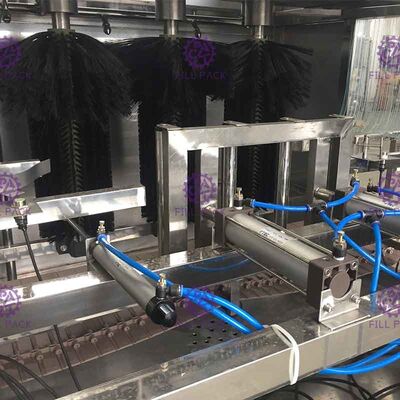 300bph 18.9l 5ガロン水充填機自動Plc制御 サプライヤー