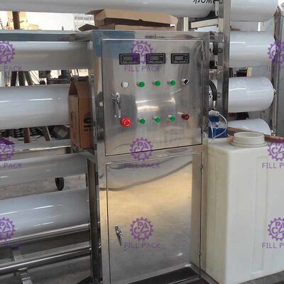 CIPの単位TDSのメートルが付いている4TPH ROの浄水の植物 サプライヤー