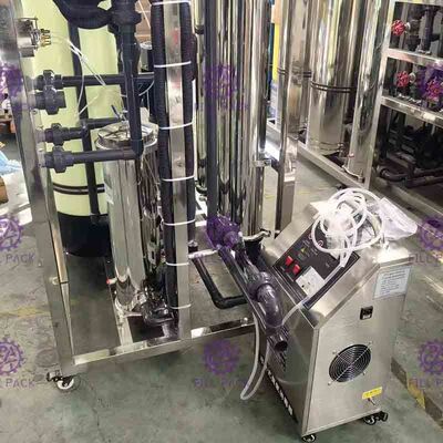 500LPH純粋な飲む天然水の処置RO水清浄器機械 サプライヤー