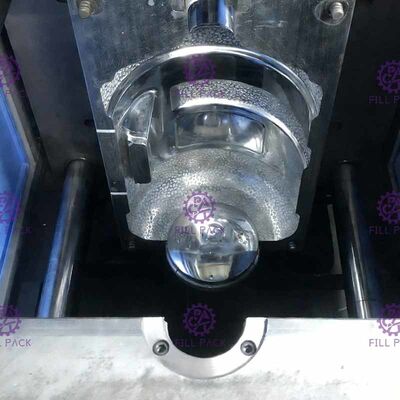 5ガロン半自動120bph 30mmプラスチック ペットびんの吹く機械 サプライヤー