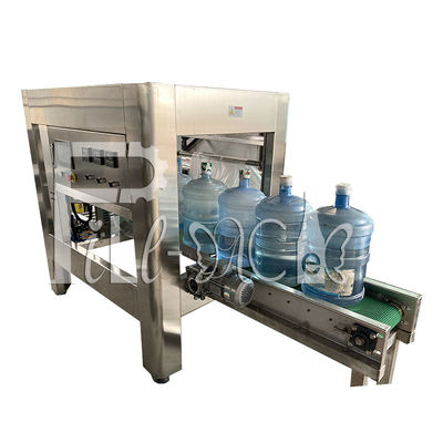 自動PLC 5のガロン2200BPHの水差しのパッキング機械 サプライヤー