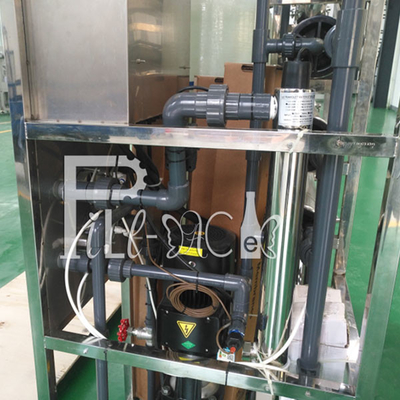 4040膜を搭載する500LPH ROの水処理フィルター機械 サプライヤー