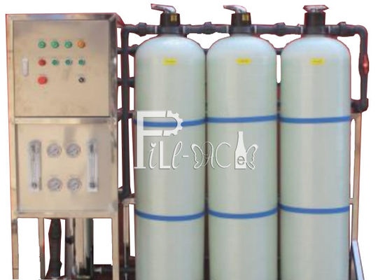 1.0KW 2TPHの逆浸透の水処理機械