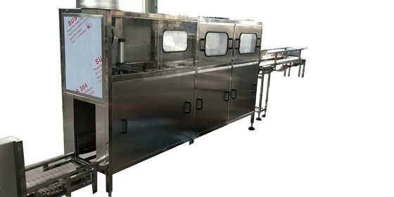 120bph自動バケツのローディング装置が付いている3/5ガロン/20l水びん詰めにする機械